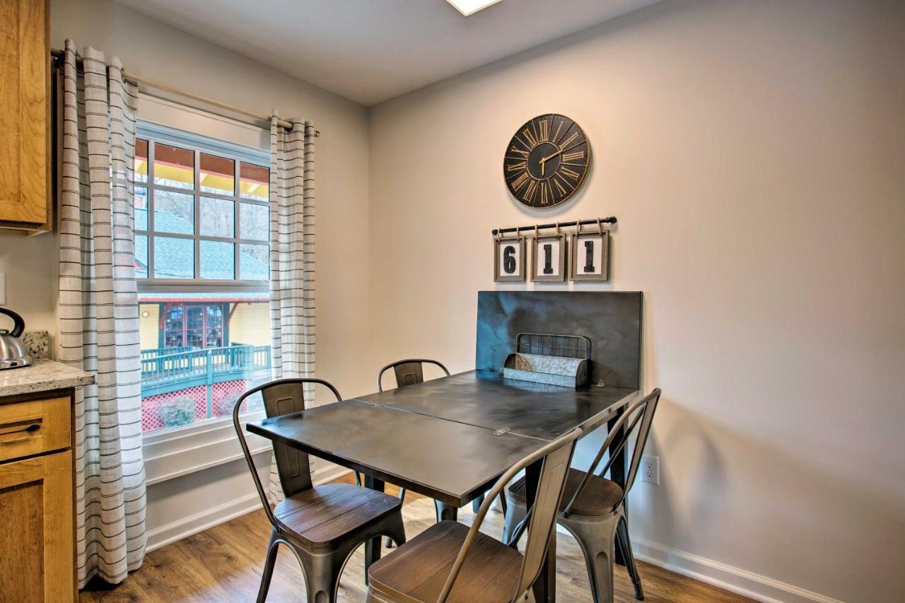 Newly Remodeled Apartment On Main Street In Saluda Екстериор снимка
